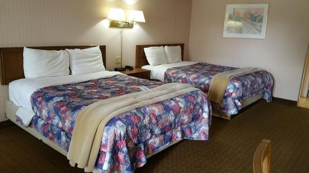 Travelodge By Wyndham Niagara Falls Lundys Lane Eksteriør bilde