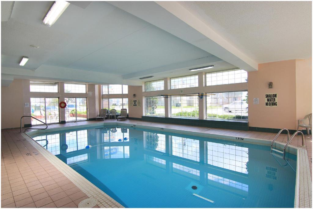 Travelodge By Wyndham Niagara Falls Lundys Lane Eksteriør bilde