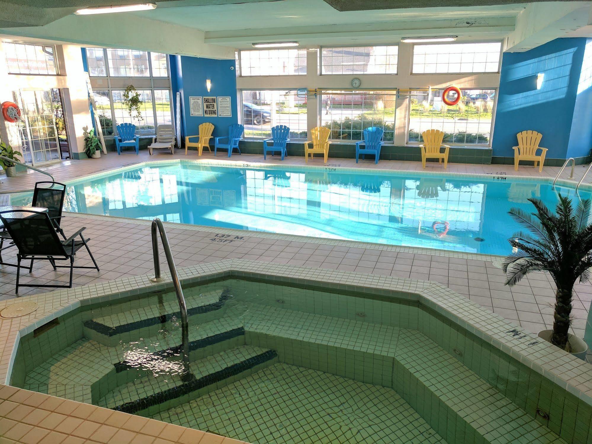 Travelodge By Wyndham Niagara Falls Lundys Lane Eksteriør bilde